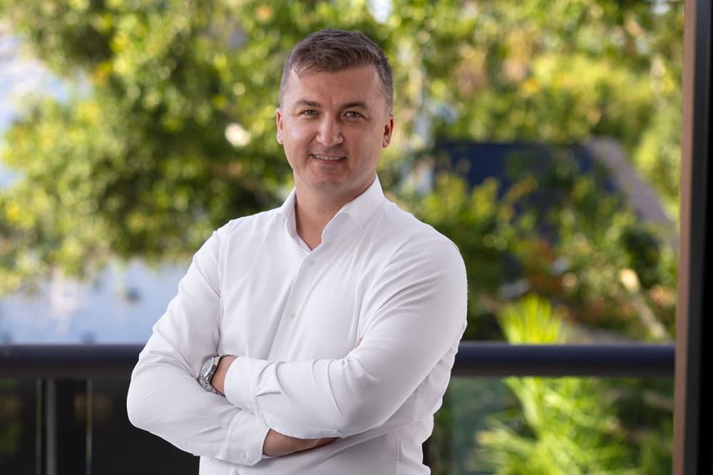 Young, Cash-Rich Buyers Reshape Sarasota's Luxury Market, Says Vlado Konatar