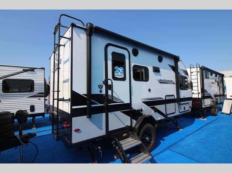 Pete's RV Center Expands Used Camper Selection and Financing Across Multi-Location Network