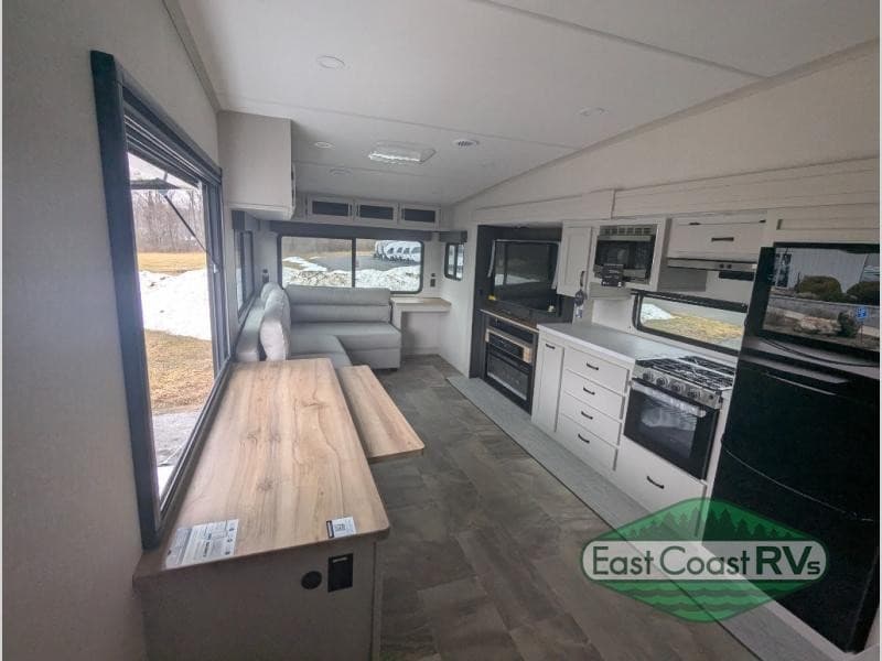 East Coast RV Specialists Reports Increased Inventory Turnover and Steady RV Sales in Pennsylvania During Q2