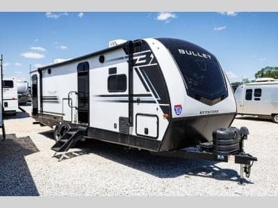 McKee RV Expands Keystone Bullet Inventory and Used RV Selection in Iowa