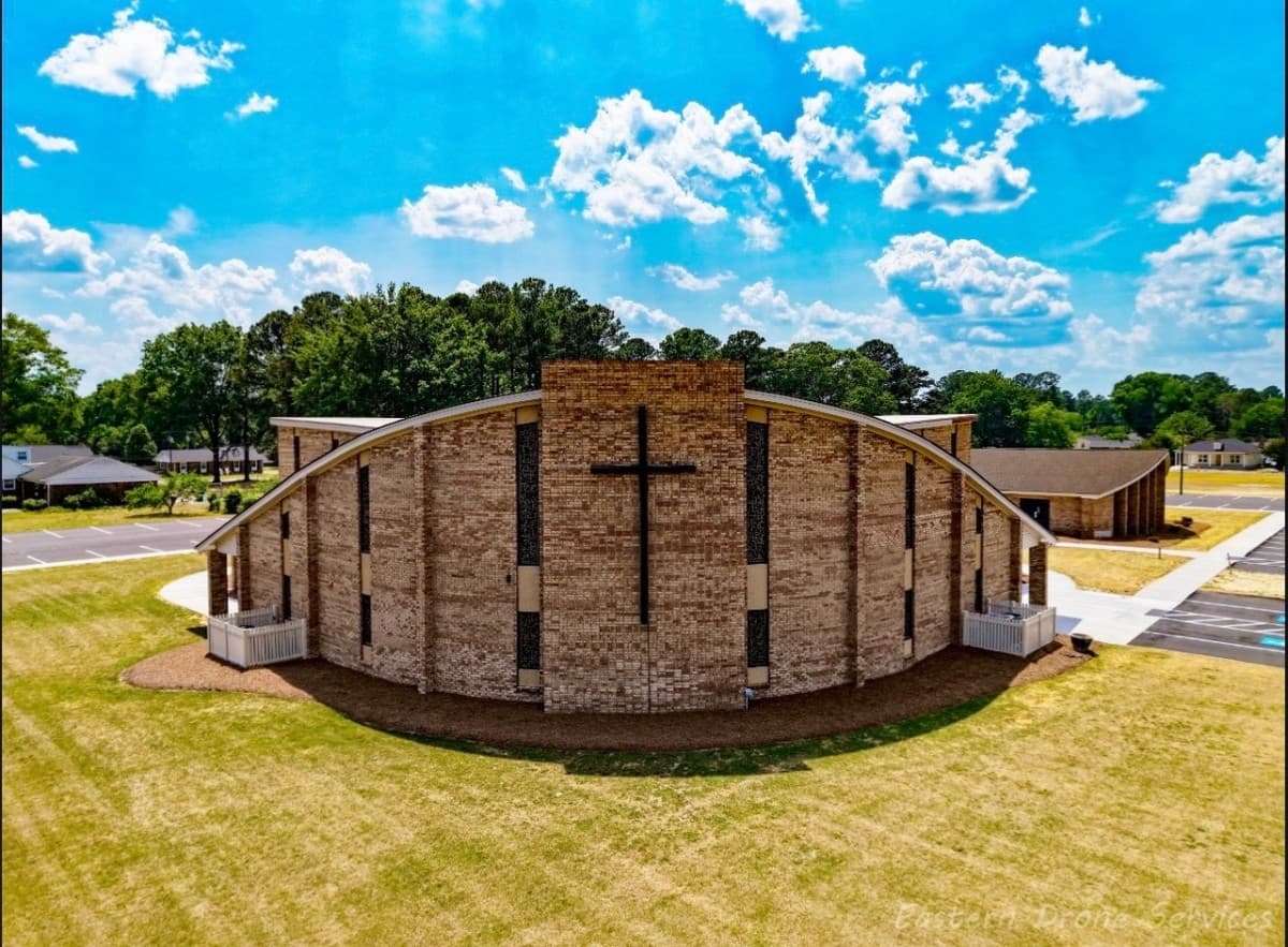 Pastor Rick Barnes Extends Invitation to Sunday Worship at Glad Tidings Church in Dunn, NC