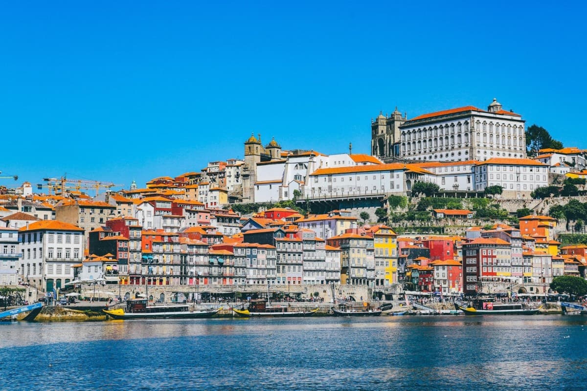 Portugal Golden Visa Minimum Investment Holds at €250,000–€500,000 for Americans in 2026
