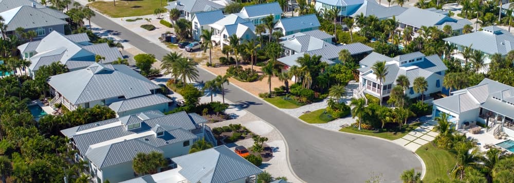 Private Mortgage Investors Should Expect Late Payments, Lenders Warn