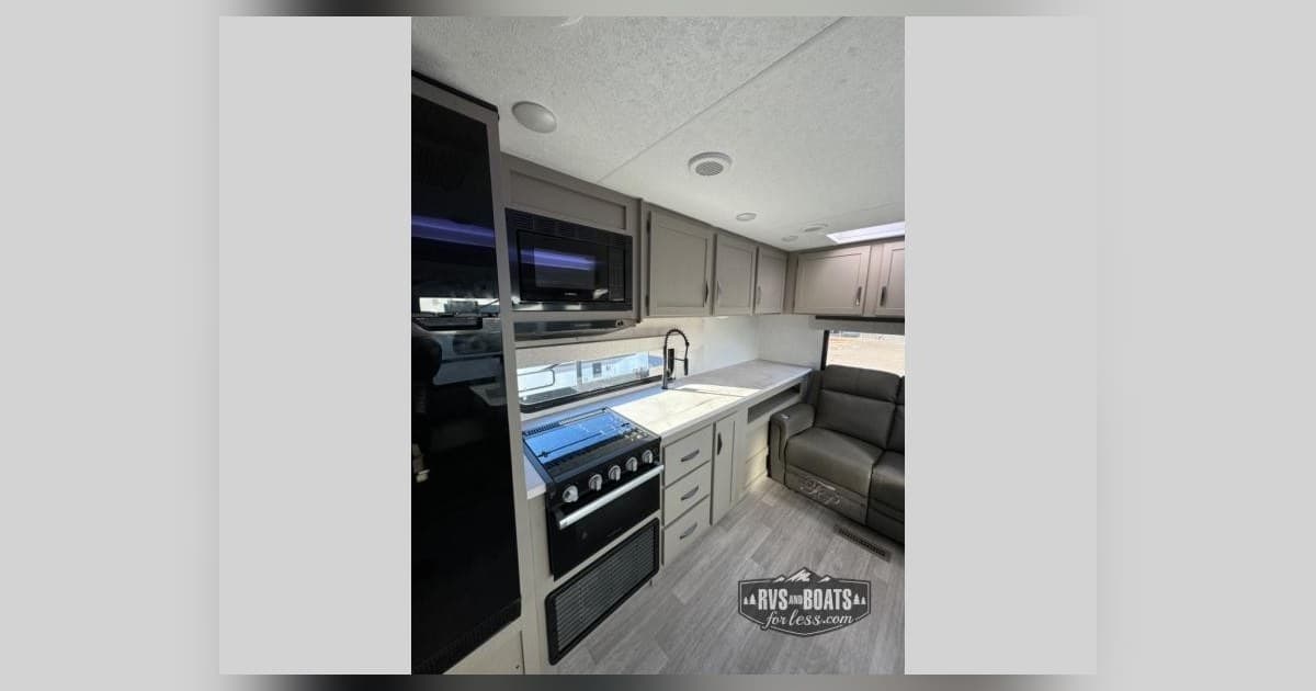 RVs And Boats For Less Celebrates 40 Years Serving Idaho RV and Boat Buyers