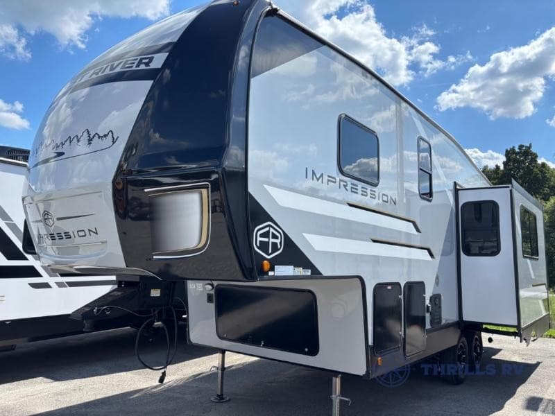 Thrills RV Expands Inventory with Family-Friendly Heritage Glen 356QB Fifth Wheel